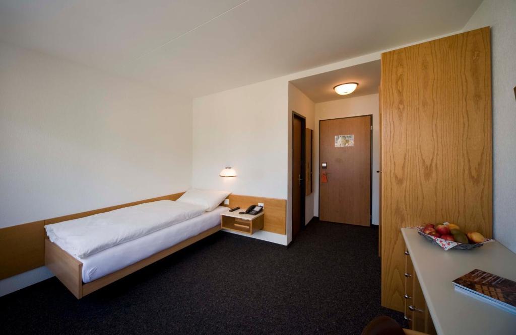 Hotel Oasis Moutier Phòng bức ảnh